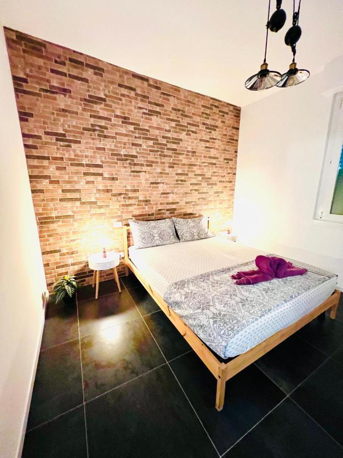 Blaxej, Nel Cuore Di Verona, Moderno Ed Elegante, 4 Posti Letto, Wi-Fi, Self Check In Apartment Exterior photo